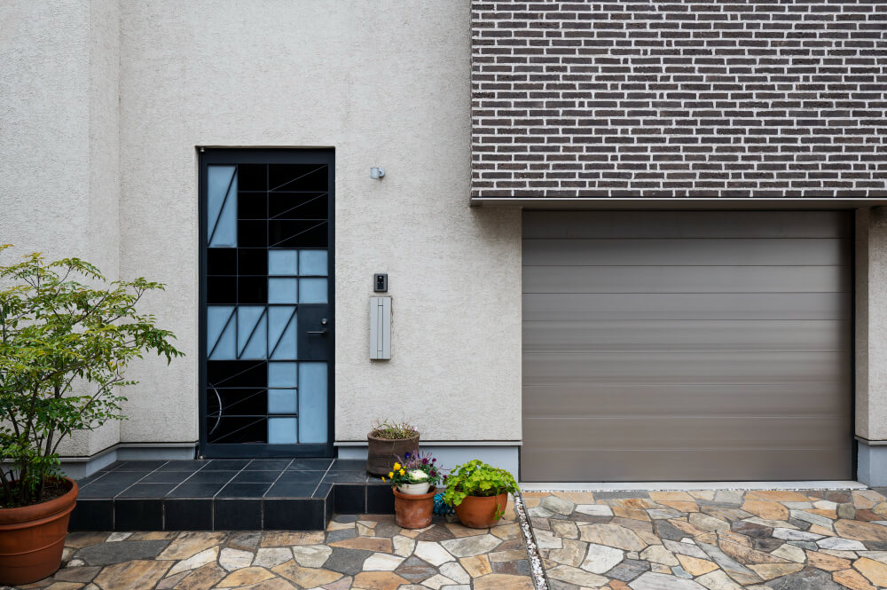 The Complete Guide to Garage Doors in Auckland